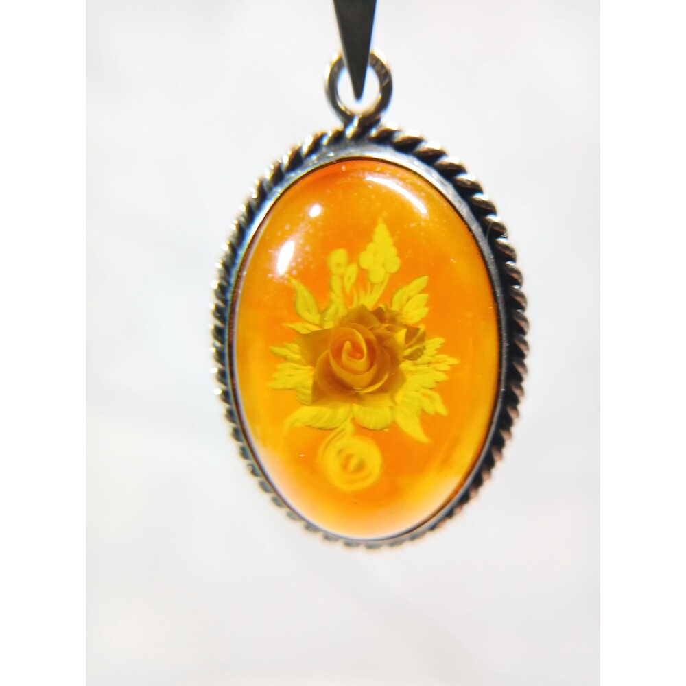 Sterling Silver Amber-Tone Resin Pendant Necklace Floral Cabochon 17.5"